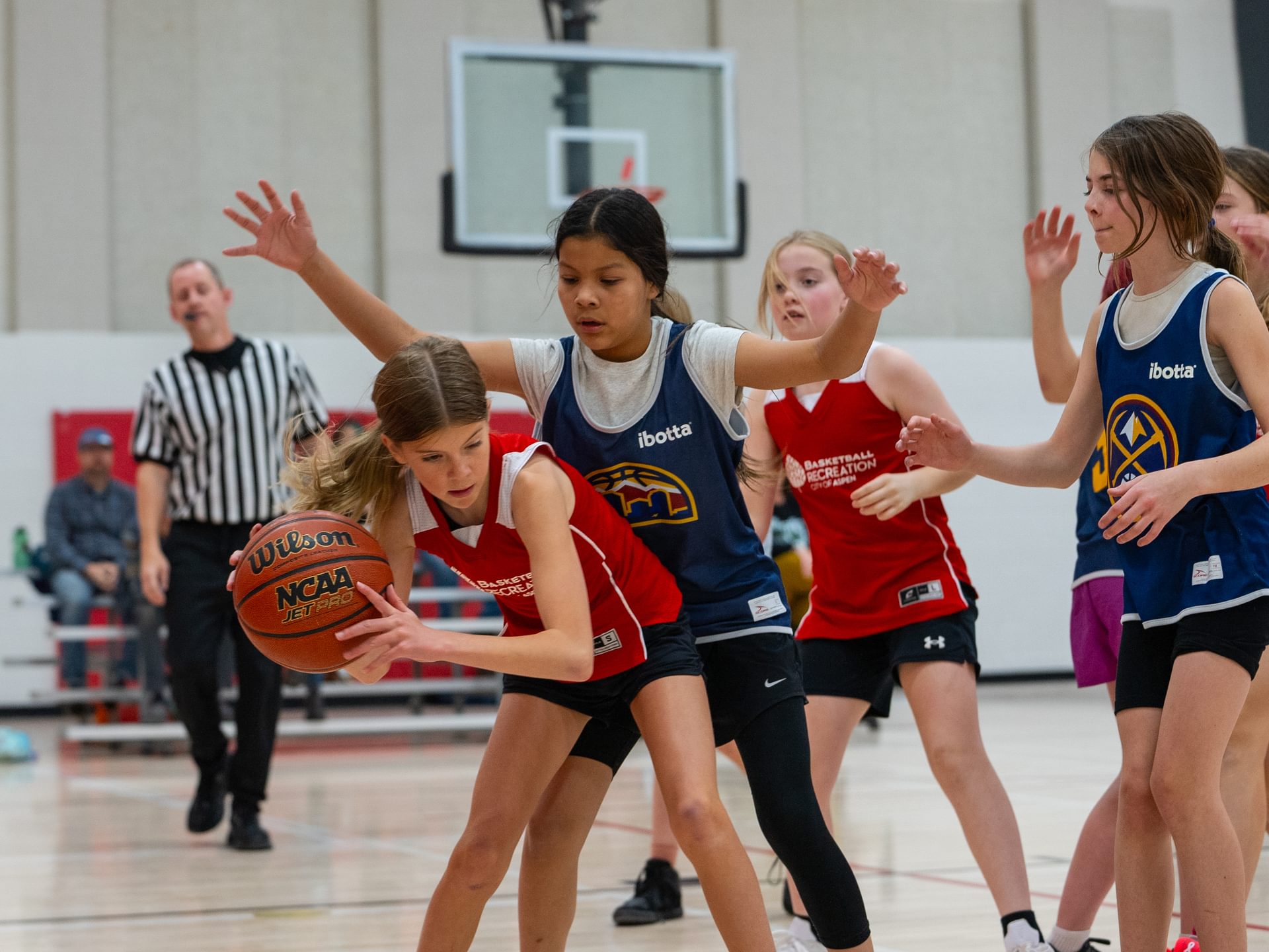 Girls Basketball 2024